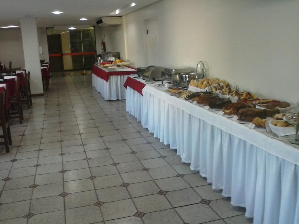 Thanharu Hotel Anchieta (Espirito Santo)